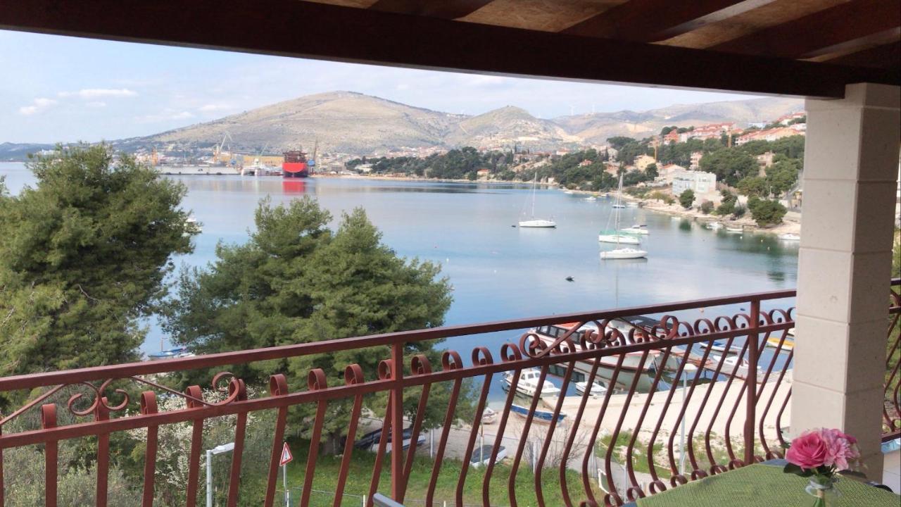 Mirella Apartment