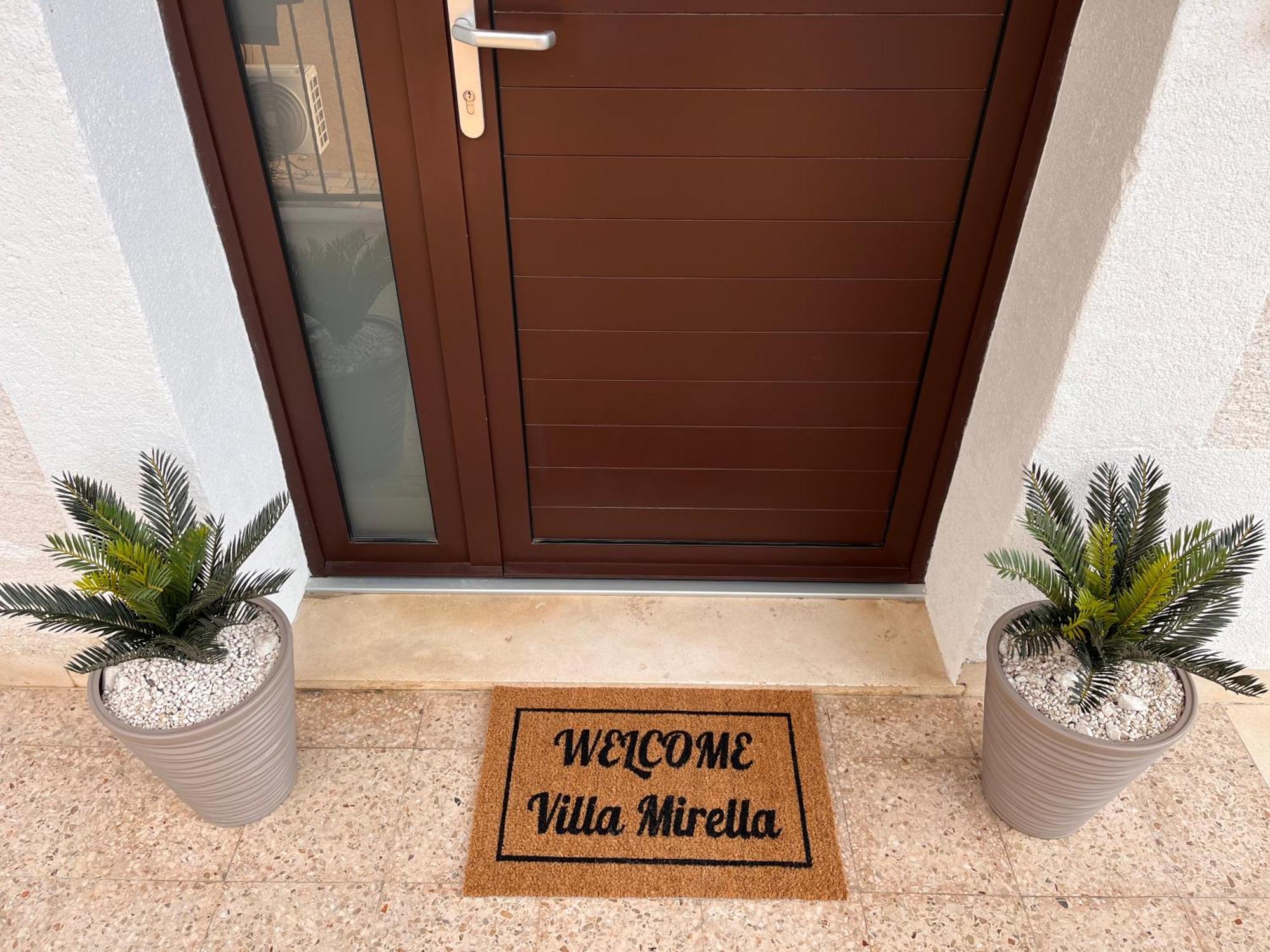 Mirella 20 M From The Sea - Free Parking