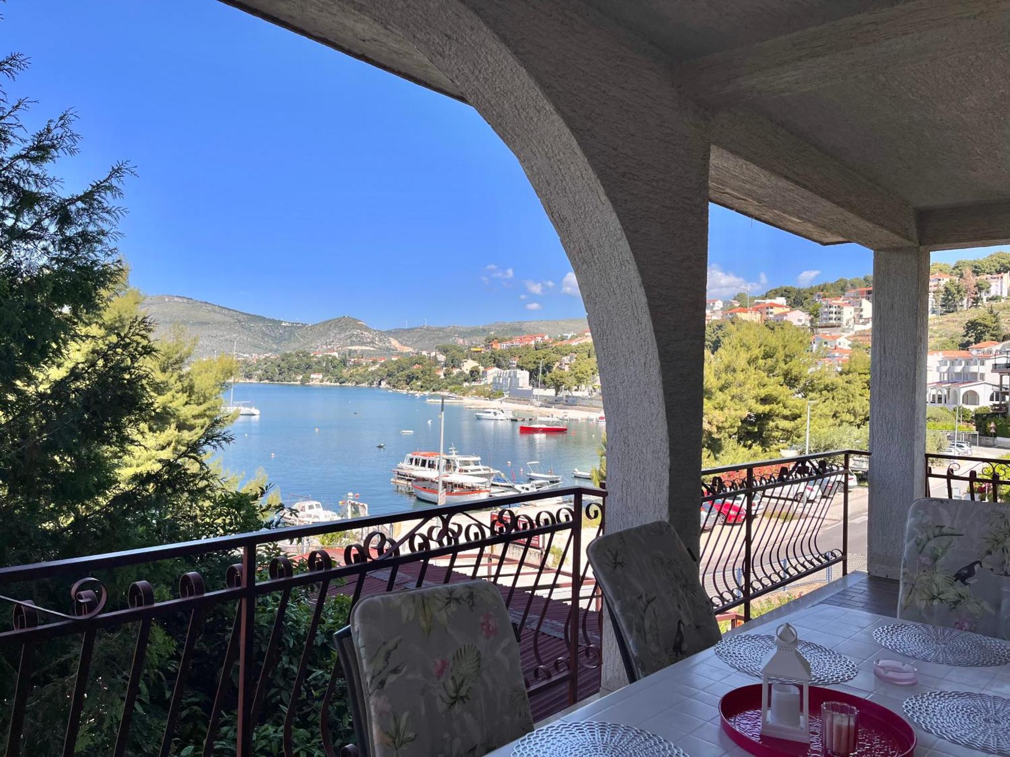 Mirella 20 M From The Sea - Free Parking Apartman *