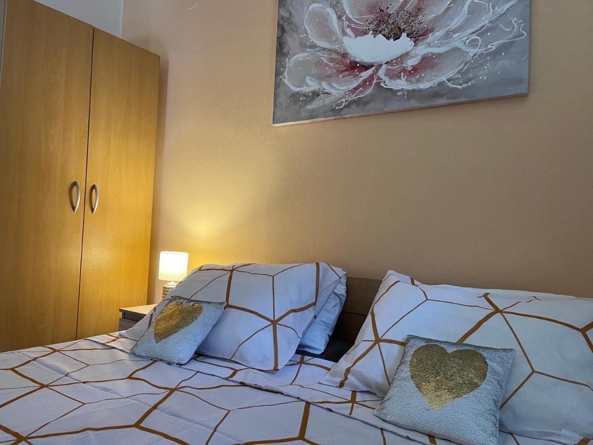 Apartment Mirella *